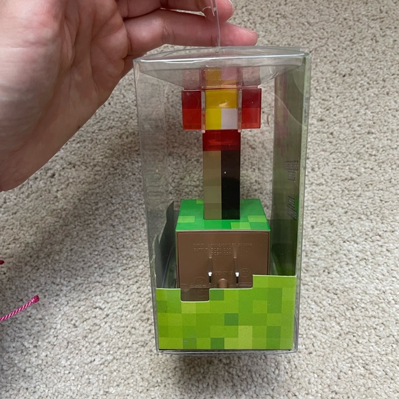 Minecraft wall charger - Picture 4 of 6